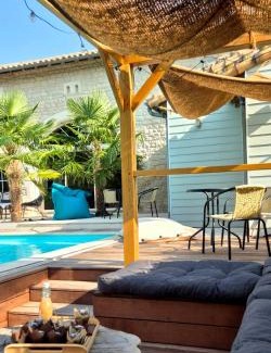 Lorigne Bed & Breakfast | A la Jolie Campagne - chambre et table d'hôtes