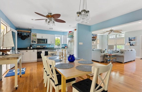 Village Green House | A Large Family Retreat Just a Short Stroll to All Cape May Has To Offer