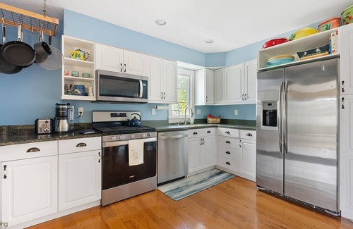 Village Green House | A Large Family Retreat Just a Short Stroll to All Cape May Has To Offer