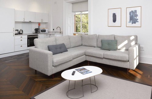 Isle of Lewis Apartment | A lews castle that sleeps 2 guests in 1 bedroom