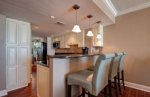 Clearwater Beach Condo | A Little Bit of Paradise-Direct Beachfront