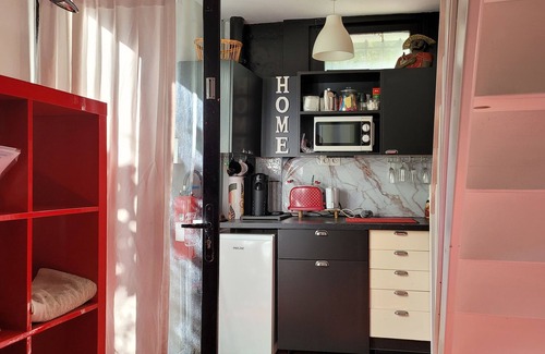 Saint-Cloud House | A little haven of peace in a green setting