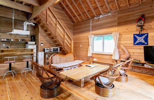 Bankei Cottage | A log house with a 100% natural hot spring.