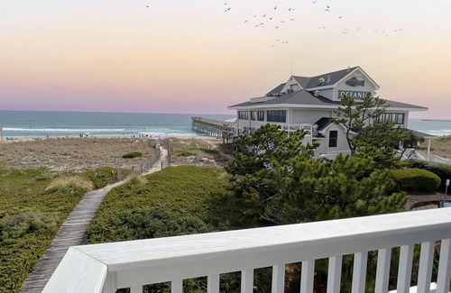 South End House | A Long Walk by Sea Scape Properties