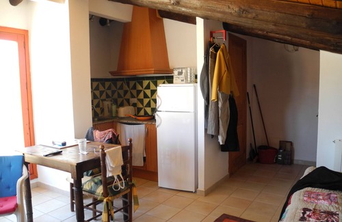 Torroja del Priorat Apartment | A love nest with a wide view. Much peace and absolute privacy
