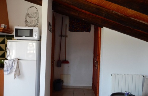 Torroja del Priorat Apartment | A love nest with a wide view. Much peace and absolute privacy