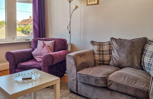 Herne Bay Cottage | A lovely first floor apartment in a great location, only a 5-minute walk to town and beach.