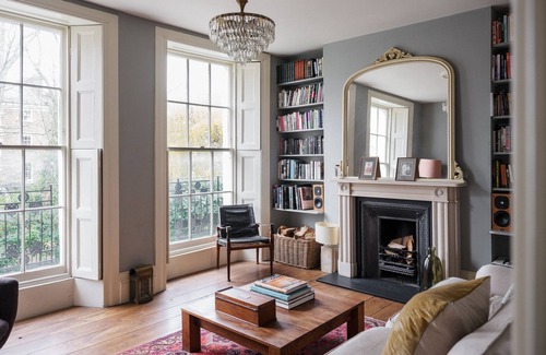 Canonbury House | A lovely four-bed family home in Canonbury Grove, Islington