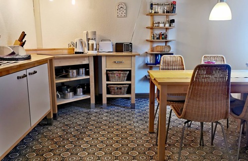 Oberwaldbehrungen House | A lovingly renovated, detached farmhouse in a quiet location.