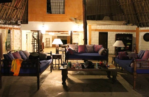 Galu Villa | A luxurious beach villa accommodation for 10 clients in Kenya South Coast beach