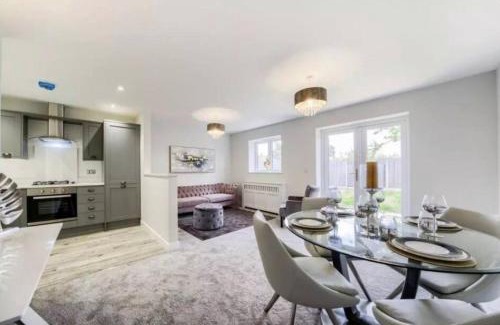 Wyken Apartment | A luxurious escape from the City