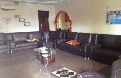 Agona Swedru House | A luxurious holiday home away from home