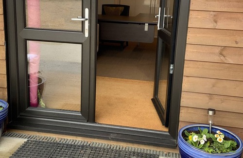 Markyate Apartment | A luxurious tranquil escape in rural Hertfordshire