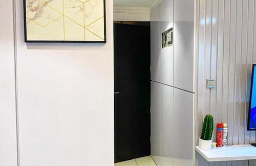 Epetu Apartment | A luxury 1 Bedroom at Lekki Phase 1