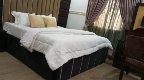 Owerri Apartment | A Luxury 3 bedroom bungalow