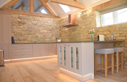 Broadway Cottage | A luxury barn conversion, positioned in the heart of Broadway, Cotswolds