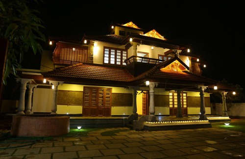 Alwaye Villa | A luxury budget Homestay Villa8