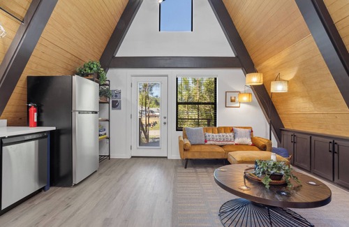 Waveland House | A-Mazing A-Frame Tiny Home! Loft/1 Mile to the Beach!