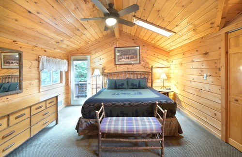 Lake George Cabin | A Memorable Vacation On The Shores of Lake George!