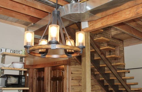 Marceline Cabin | A Missouri Sweet Spot - sleeps 16