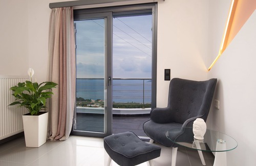 Kefalonia Villa | A modern furnished spacious villa with one of the best sunset views