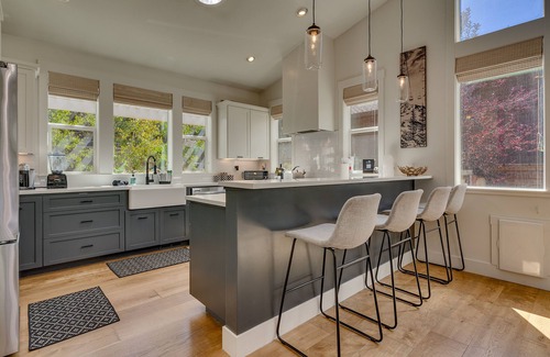 Lower Kingsbury House | A Modern Tahoe 3 Bedroom, 3.5 Bath (SL110), Hot Tub, BBQ, Close to Downtown