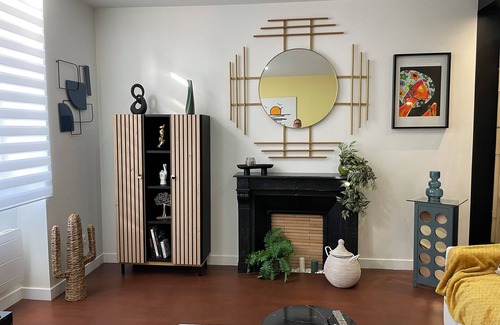 Moulins Apartment | A moment of pure happiness