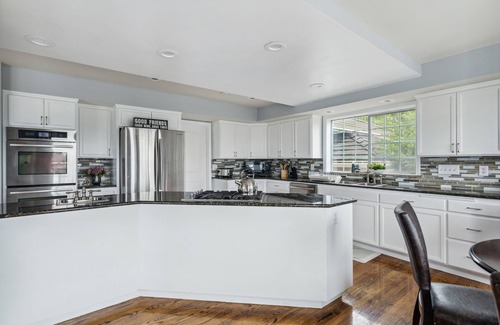 Auburn House | A Mountain View Retreat with pool, hot tub and more.