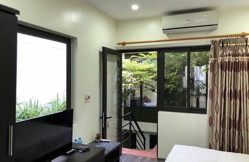 Hai Phong House | A new modern house garden in downtown