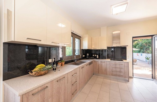 Maleme Villa | A new villa with private pool, 350m from the beach and close to all amenities