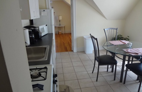 Asbury Park Apartment | A Nice APT - 3 Blocks To Beach