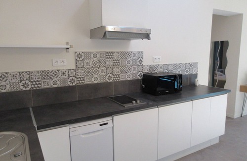 Le Barroux Apartment | A nice gite in a pleasant and calm guest house at le Barroux - Provence