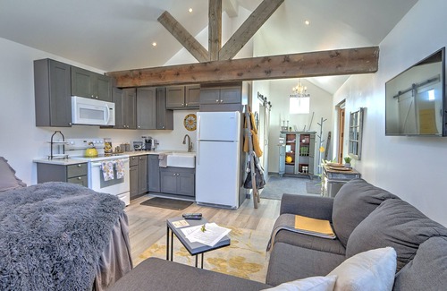 Silt Apartment | A Night with the Alpacas & Alpaca Experience!