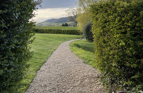 Dursley House | A one bedroom self catering property in an idyllic valley setting.
