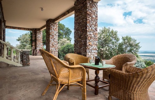 Maasai Mara Villa | A paradise for senses, a vacation for your soul