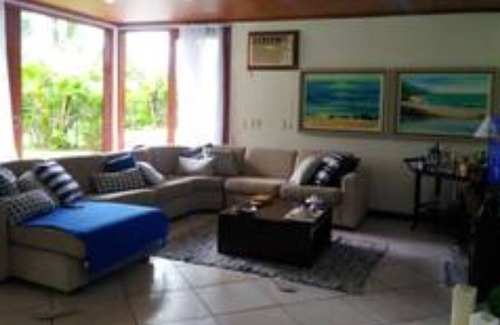 Frade House | A paradise with a view of the lake in Angra - Frade