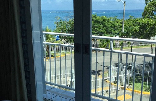 Dorado del Mar House | A Pasos de La Playa