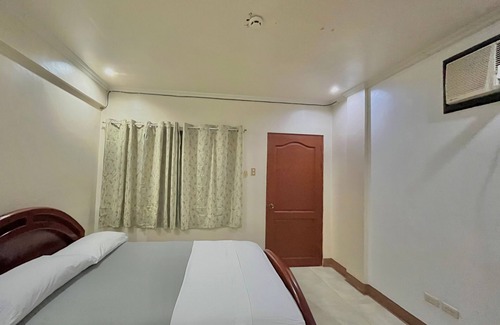 Siquijor Resort | A peaceful beachfront resort with a home-like feel offering sea views.