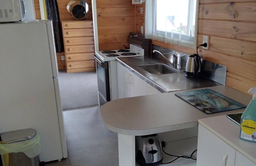 Whareroa Village House | A peaceful haven on the edge of lake Taupo