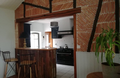 Le Perrier House | A peaceful holiday 8 minutes from the beach