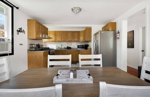 Westside Norwich House | A Peaceful Retreat|1.8Mi Mohegan|9.4Mi Foxwoods