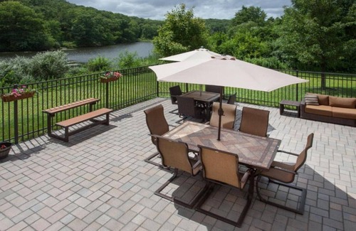 Haskell House | A peaceful retreat for all leisure travelers and Haskell business travelers.
