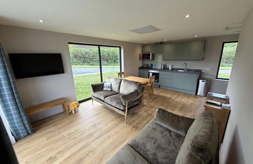 Loanhead Ski Chalet | A peaceful retreat just moments from Edinburgh