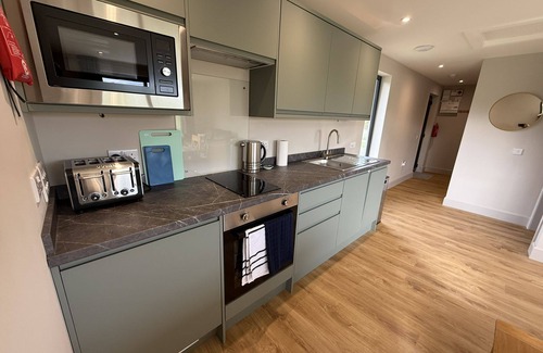 Loanhead Ski Chalet | A peaceful retreat just moments from Edinburgh