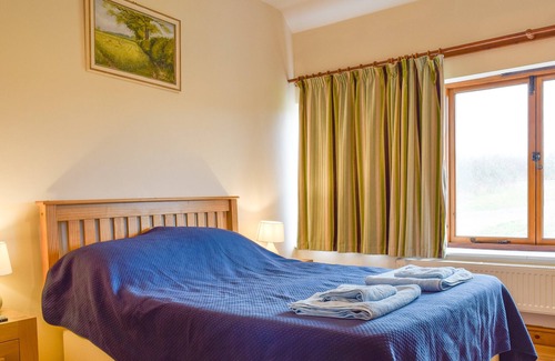 Twywell Cottage | A peaceful retreat surrounded by uninterrupted countryside and lakes awaits your visit.