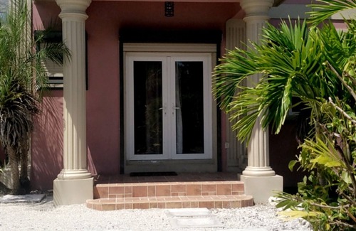 Belair Estates Condo | A peice of paradise,large luxury condominium beautiful space cozy & homely!