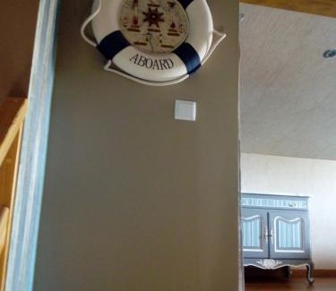 Cantanhede House | A pequena casa azul