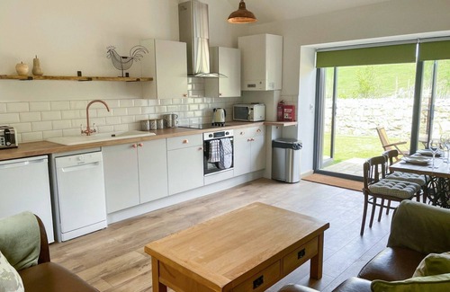 Ventnor Cottage | A perfect base to explore The Island, perfect for walkers, cyclists and famillies.