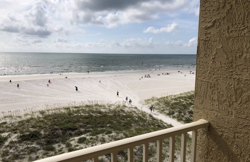 Clearwater Beach Condo | A perfect view from your balcony.just the right amount of sand, sea and sky