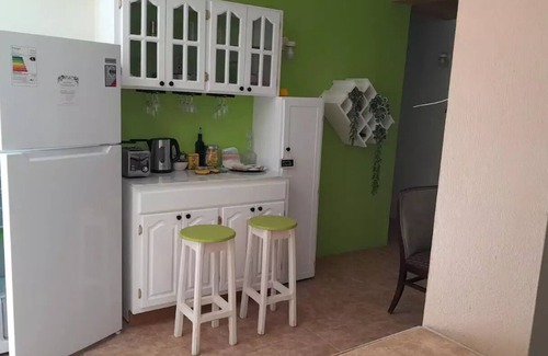 St. George's Villa | A personalized & Spacious Hilltop Orchard Villa- 5 min to the city.